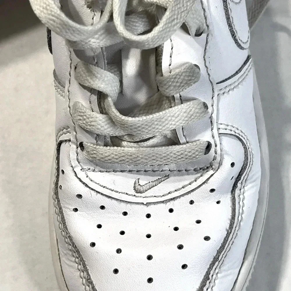 Nike Air Force 1 LE (PS) size 11C white preschool kid tennis shoes used - Picture 4 of 13